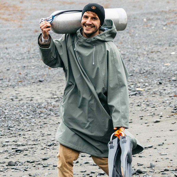 퐁당닷컴,스톰 판초 (남여공용),★즉시 발송 희망 시 국내 보유 재고 문의 후 구매 해주세요★국내 재고 소진 시 즉시 발송 어려우며 예약 주문 진행 됩니다. 예약 주문 시 대략 2~3달 정도 소요되며, 예약 주문 시 교환, 반품 불가능 합니다.,포스엘리먼트,프리다이빙 > 어패럴 > 판쵸, 타월